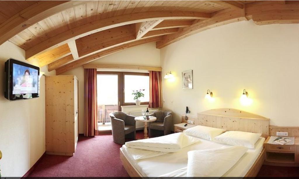 קלטנבאך Hotel Garni Klocker חדר תמונה
